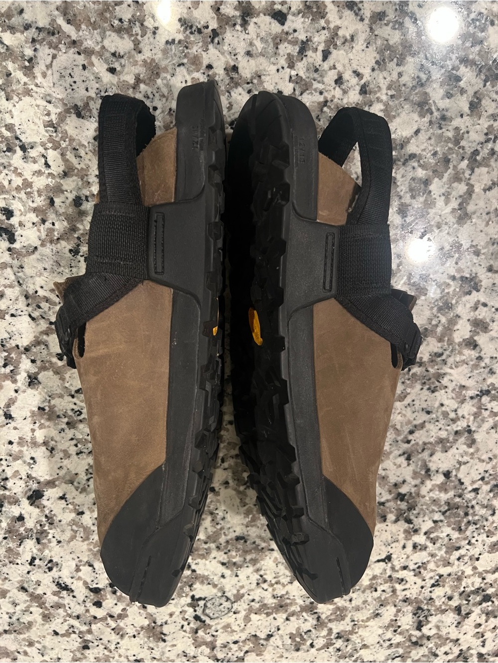 Men's Bedrock Brown Leather Mountain Clogs Size 12 but actually for Size 11 - Picture 8 of 8